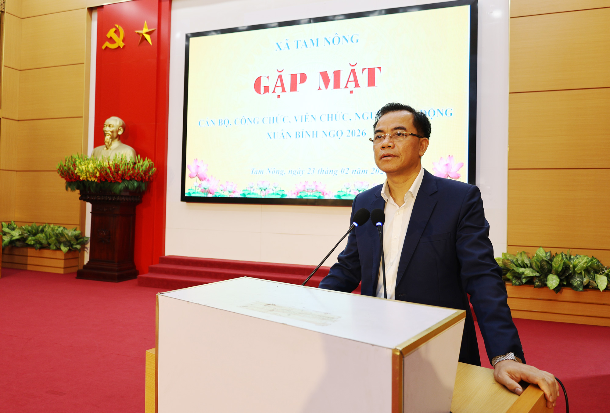 Tam Nông - Khởi động đầu xuân Bính Ngọ 2026 bằng Lễ trồng cây và thăm hỏi, chúc tết các Doanh nghiệp, đơn vị trên địa bàn.