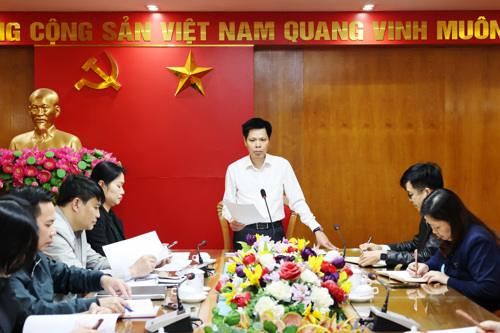 Đồng chí Nguyễn Tuấn Ngọc - Phó Bí thư Thường trực Đảng ủy, Bí thư Đảng ủy các cơ quan Đảng phát biểu chỉ đạo