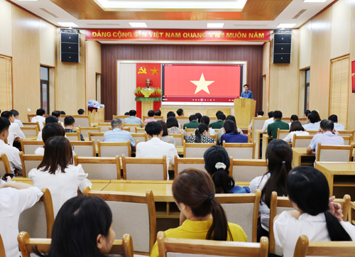 Toàn cảnh buổi sinh hoạt dưới cờ tháng 10/2026