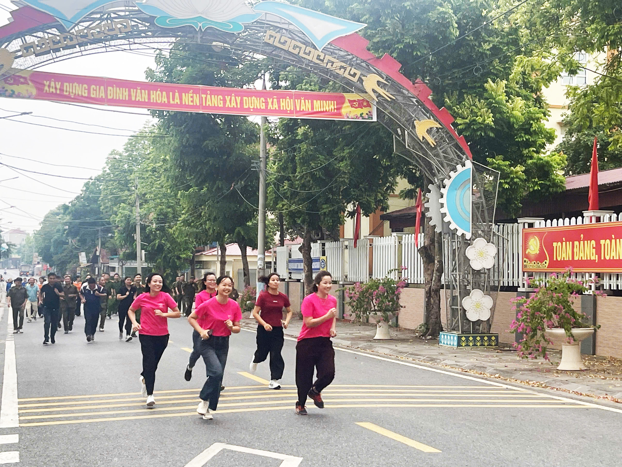XÃ TAM NÔNG SÔI NỔI RA QUÂN CHẠY HƯỞNG ỨNG CHIẾN DỊCH PHÒNG CHỐNG MA TÚY NĂM 2026.
