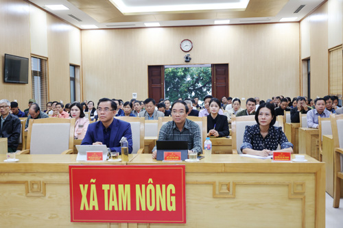 Các đại biểu tham dự hội nghị trực tuyến