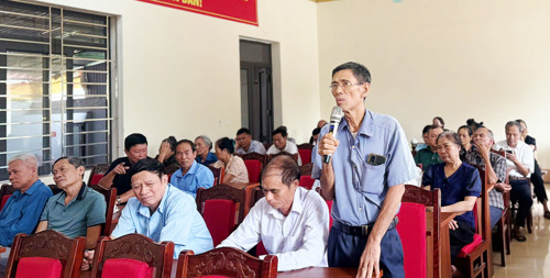 Đại diện cử tri phát biểu ý kiến