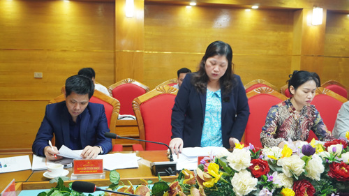 Đồng chí Lê Thị Thu Hiền - UVBTV, Trưởng Ban Xây dựng Đảng phát biểu