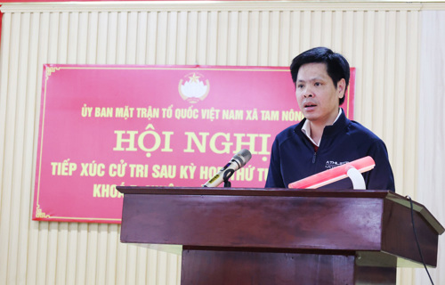 Ông Nguyễn Tuấn Ngọc - Phó Bí thư Thường trực Đảng ủy tiếp thu và giải trình ý kiến của cử tri