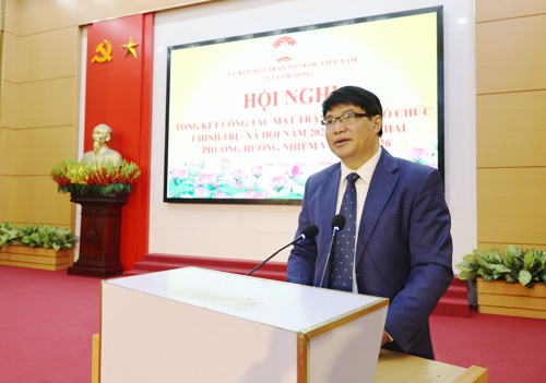 Đồng chí Nguyễn Khắc Long - UVBTV, Chủ tịch Ủy ban MTTQ xã phát biểu khai mạc