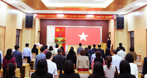 Toàn cảnh buổi sinh hoạt dưới cờ tháng 11