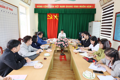 Toàn cảnh buổi làm việc