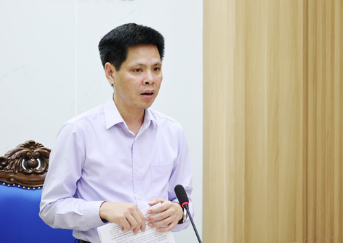 Đồng chí Nguyễn Tuấn Ngọc - Phó Bí thư Thường trực Đảng ủy xã Tam Nông phát biểu kết luận hội nghị