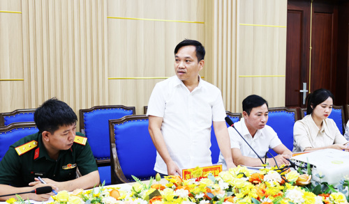 Đại diện lãnh đạo Công ty TNHH đầu tư xây dựng phát triển Đại Phát Group nêu phương án thực hiện