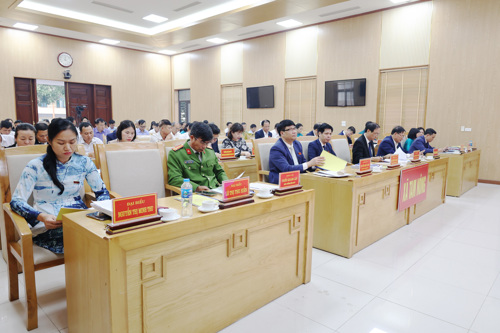 Các đại biểu tham dự hội nghị