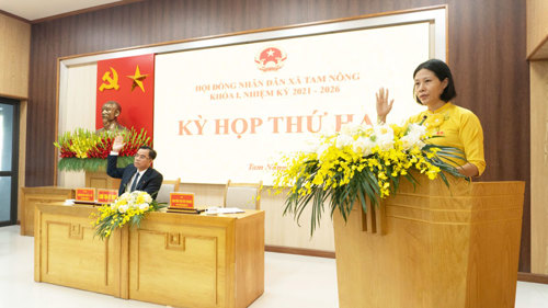 Bà Nguyễn Thị Thu Trang - UVBTV, PCT HĐND xã