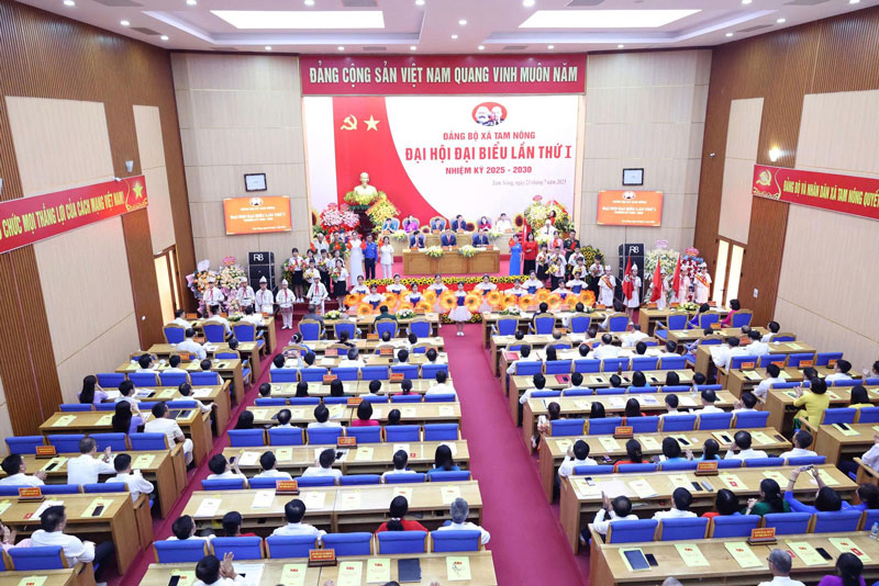 ĐẠI HỘI ĐẠI BIỂU ĐẢNG BỘ XÃ TAM NÔNG LẦN THỨ I, NHIỆM KỲ 2025 - 2030. NHIỆM KỲ MỚI, SỨ MỆNH MỚI, THÀNH CÔNG MỚI.