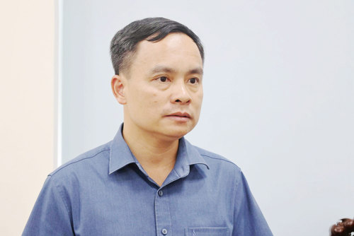 Đồng chí Nguyễn Ngọc Minh - Ủy viên Ban Thường vụ Đảng ủy, Phó Chủ tịch UBND xã Tam Nông phát biểu chúc mừng