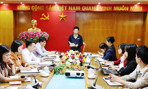 Đồng chí Nguyễn Tuấn Ngọc - Phó Bí thư Thường trực Đảng ủy, Bí thư Đảng uỷ các cơ quan Đảng chủ trì hội nghị phát biểu kết luận