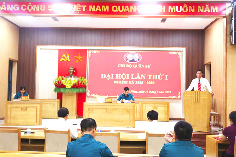 Chi bộ Quân sự xã Tam Nông tổ chức Đại hội lần thứ I, nhiệm kỳ 2025-2030.