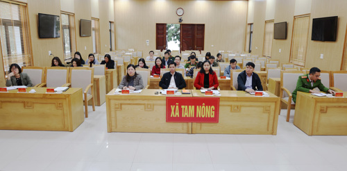 Các địa biểu tham dự hội nghị Tổng kết Ban Công tác 35 xã Tam Nông
