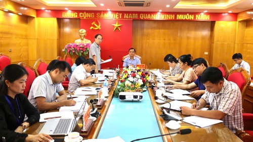 Đồng chí Đỗ Hùng Sơn - PBT, Chủ tịch UBND xã phát biểu