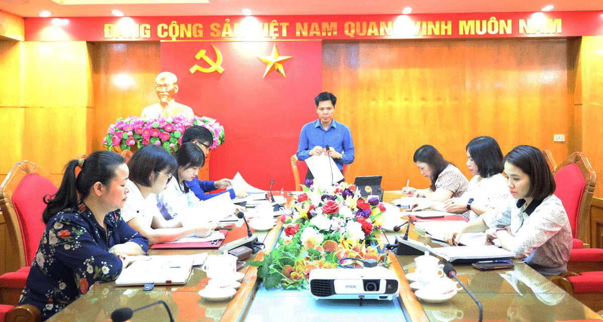 THƯỜNG TRỰC ĐẢNG ỦY NGHE, CHO Ý KIẾN VỀ CÔNG TÁC CHUẨN BỊ TỔ CHỨC ĐẠI HỘI ĐẠI BIỂU MẶT TRẬN TỔ QUỐC VÀ CÁC TỔ CHỨC CHÍNH TRỊ - XÃ HỘI, NHIỆM KỲ 2025-2030