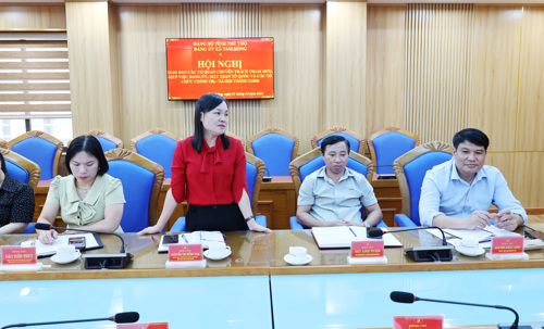 Các đại biểu tham gia phát biểu thảo luận tại hội nghị