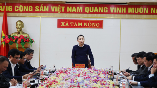 Ông Nguyễn Trung Kiên - Ủy viên BTV Tỉnh ủy, Phó Chủ tịch HĐND tỉnh, Phó Chủ tịch UBBC tỉnh, Trưởng đoàn công tác phát biểu kết luận buổi làm việc