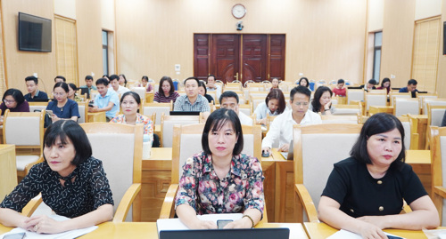 Các đại biểu tham dự tập huấn