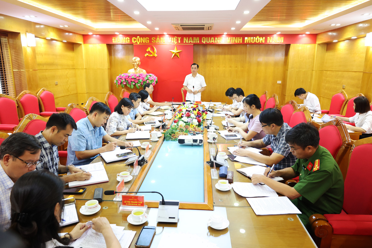 BTV Đảng ủy xã Tam Nông họp cho ý kiến vào các Nghị quyết chuyên đề trọng tâm phát triển kinh tế - xã hội