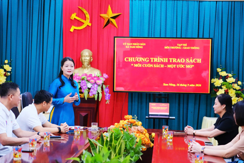 Đồng chí Lê Thị Thanh Tâm - ĐUV, Trưởng Phòng Văn hóa - xã hội Tam Nông phát biểu tại chương trình