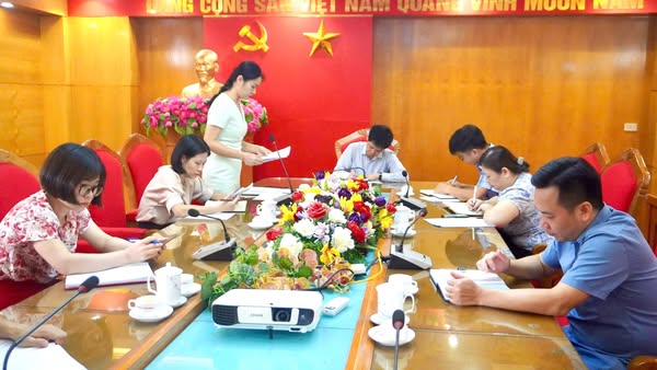 ĐẢNG ỦY KHỐI CÁC CƠ QUAN ĐẢNG HỌP THÔNG QUA DỰ THẢO QUY CHẾ HOẠT ĐỘNG. 