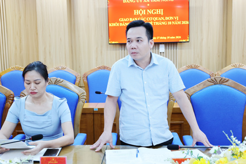Các đại biểu tham gia phát biểu tại hội nghị