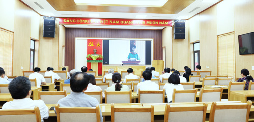 Toàn cảnh hội nghị trực tuyến tại điểm cầu xã Tam Nông