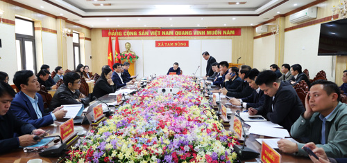 Toàn cảnh buổi làm việc tại xã Tam Nông