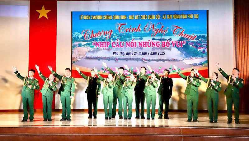 Chương trình Nghệ thuật - Nhịp cầu nối những bờ vui