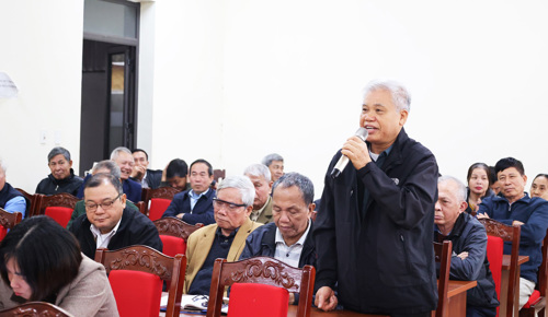 Đại diện cử tri phát biểu ý kiến