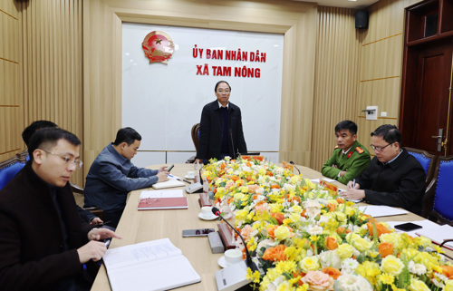 Đồng chí Đỗ Hùng Sơn - PBT Đảng ủy, Chủ tịch UBND xã phát biểu kết luận