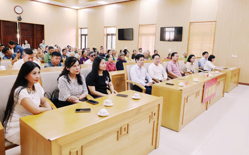 Các đại biểu tham dự