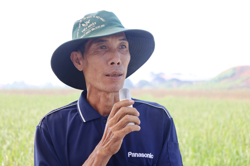 Ông Nguyễn Mạnh Hà - Nông dân Thôn 1 tham gia dự án phát biểu