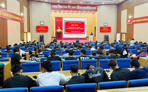 Toàn cảnh hội nghị