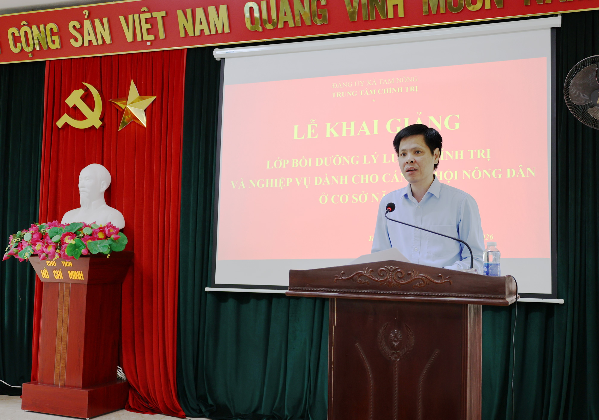 Khai giảng lớp bồi dưỡng Lý luận chính trị và nghiệp vụ công tác Hội Nông dân năm 2026.