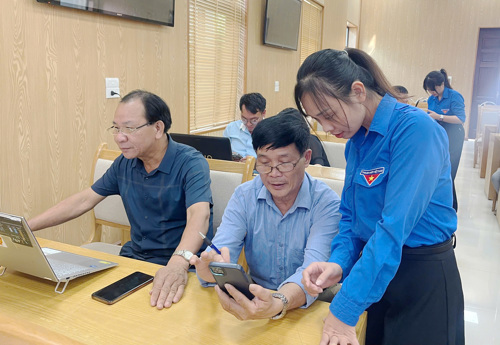 Hướng dẫn cài đặt phần mềm trên máy tính và điện thoại thông minh