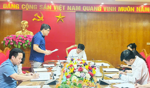 Lãnh đạo UBMTTQ xã tham luận tại hội nghị