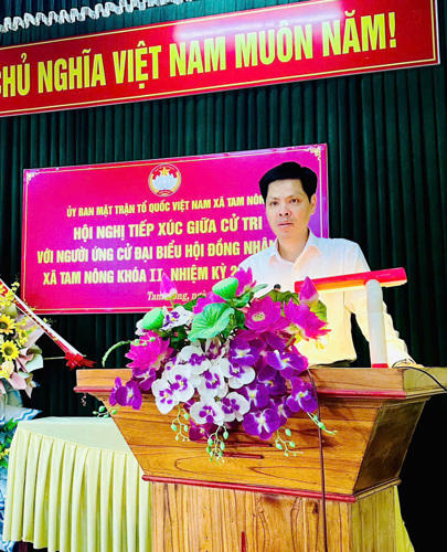 Ông Nguyễn Tuấn Ngọc - PBT Thường trực Đảng ủy, ứng viên trình bày chương trình hành động