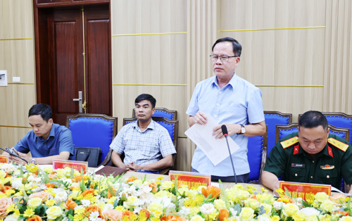 Lãnh đạo Trung tâm Dịch vụ sự nghiệp công phát biểu tại hội nghị