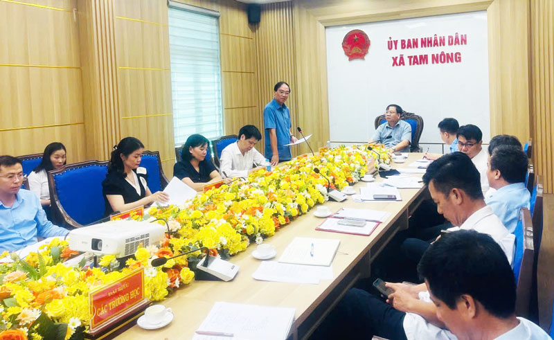 Sở Giáo dục và Đào tạo làm việc với xã Tam Nông về công tác chuẩn bị năm học mới