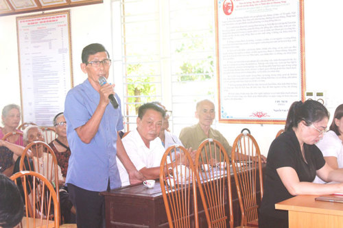 Đại diện cử tri phát biểu