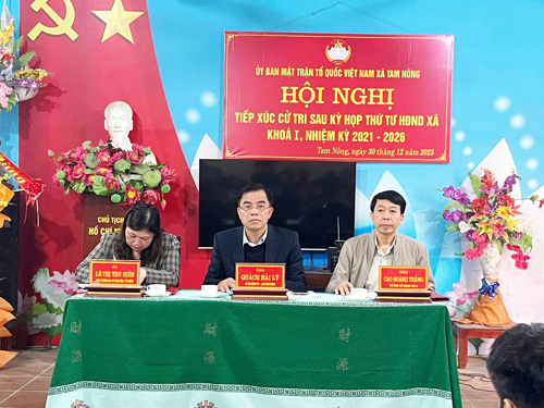 Điểm TXCT của Tổ đại biểu số 3 tại khu 2 Hương Nộn