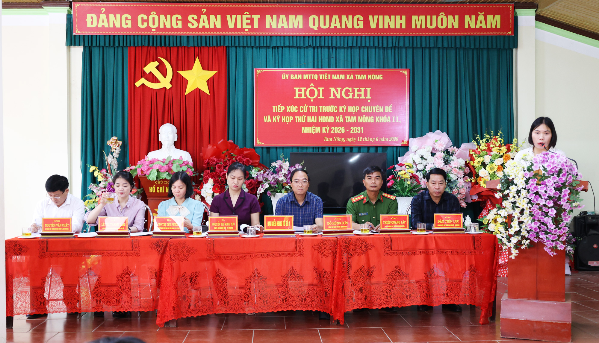 TỔ ĐẠI BIỂU SỐ 1 HĐND XÃ TAM NÔNG TIẾP XÚC CỬ TRI TRƯỚC KỲ HỌP CHUYÊN ĐỀ VÀ KỲ HỌP THỨ HAI