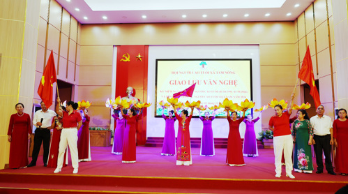 Các tiết mục của Hội NCT được dàn dựng công phu