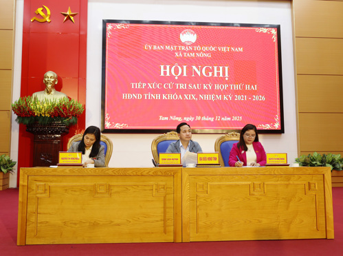 Các ông bà đại biểu HĐND tỉnh khóa XIX cụm Tam Nông