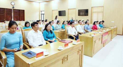 Các đại biểu tham dự buổi Gặp mặt