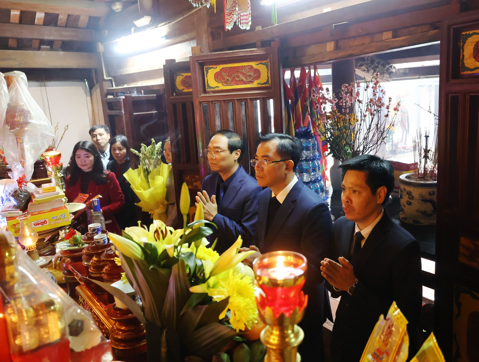 Xã Tam Nông tổ chức Lễ dâng hương tại các di tích lịch sử nhân dịp Xuân Bính Ngọ 2026